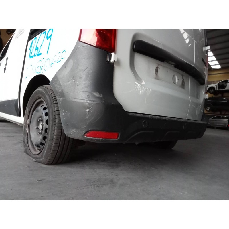 Recambio de paragolpes trasero para dacia dokker ambiance referencia OEM IAM   