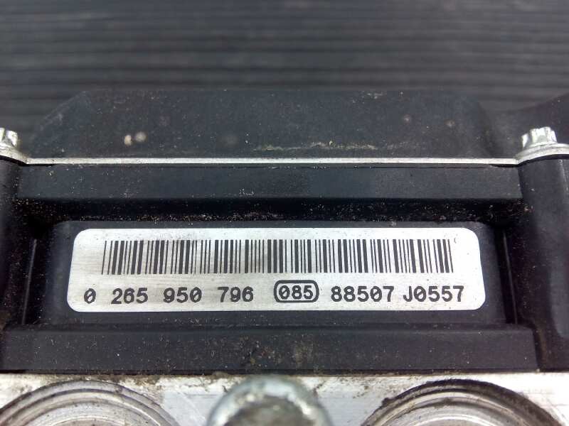 Recambio de abs para citroën c4 berlina referencia OEM IAM 88507J0557  P3-A8-30-5