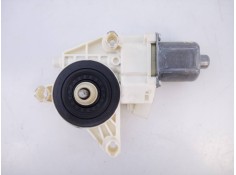 MOTOR ELEVALUNAS DELANTERO IZQUIERDO A2048200142 E3-A1-5-3