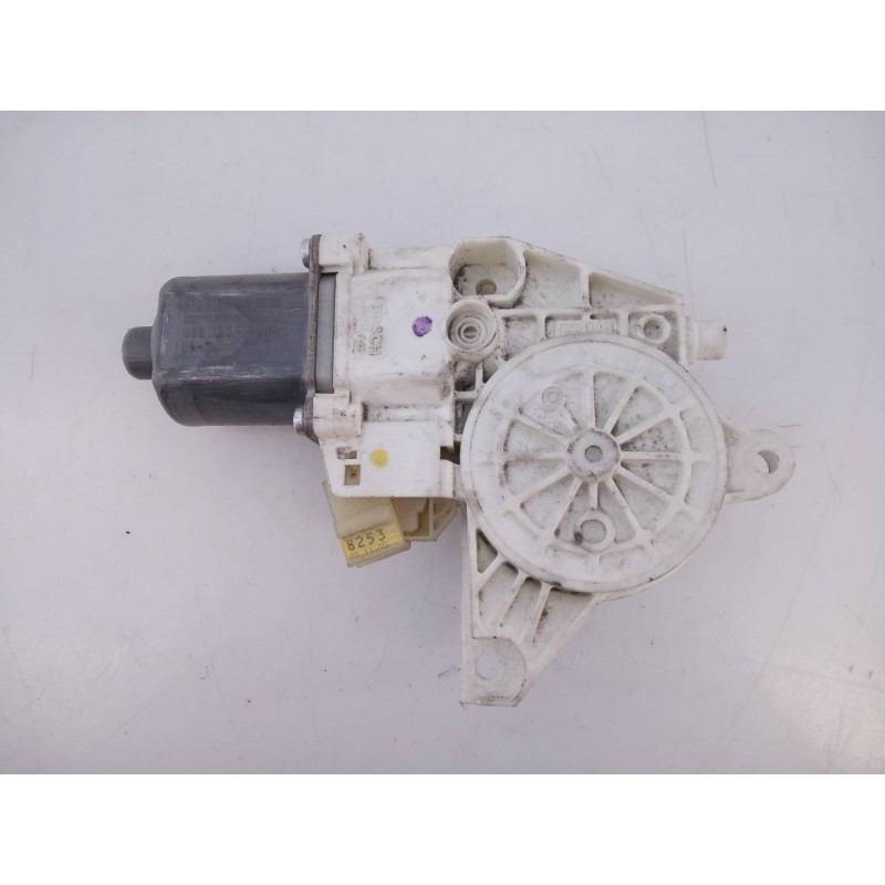 Recambio de motor elevalunas trasero izquierdo para mercedes-benz clase r (w251) 320 cdi (251.022) referencia OEM IAM A251820010