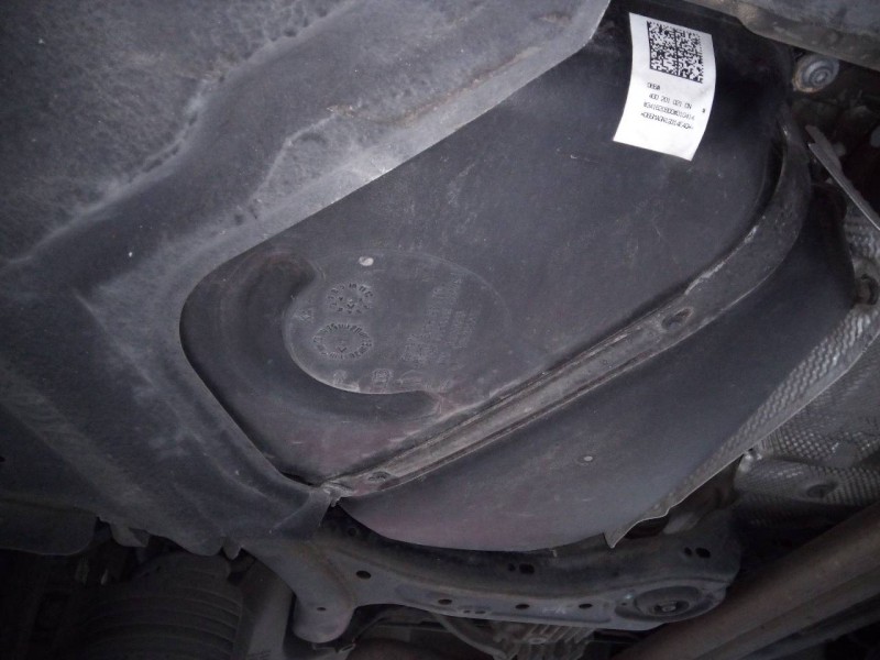 Recambio de deposito combustible para audi a6 avant (4g5) 3.0 tdi quattro referencia OEM IAM 4G0201021CN  