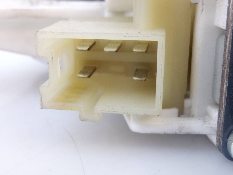 Recambio de motor elevalunas trasero izquierdo para mercedes-benz clase r (w251) 320 cdi (251.022) referencia OEM IAM A251820010