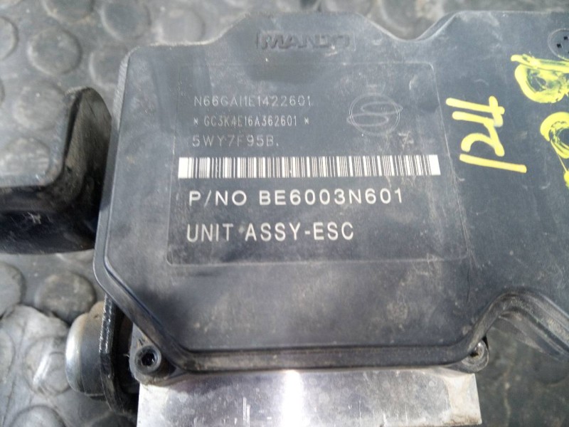 Recambio de abs para ssangyong korando premium 4x2 referencia OEM IAM 4892034300  P3-A8-12-5