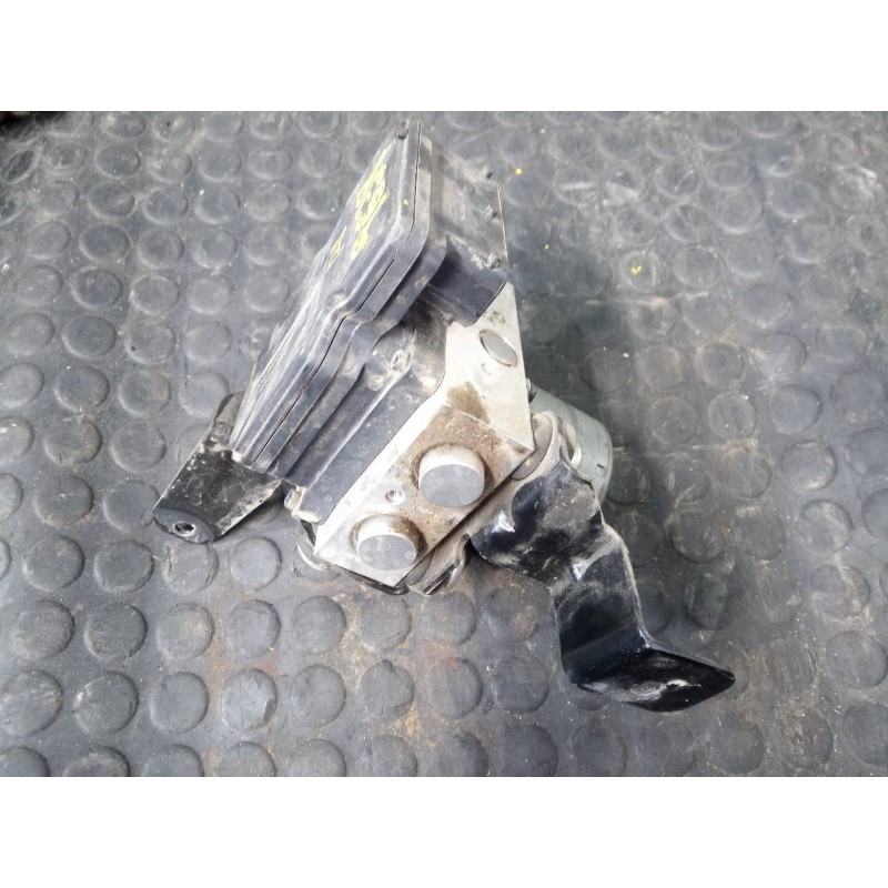 Recambio de abs para ssangyong korando premium 4x2 referencia OEM IAM 4892034300  P3-A8-12-5