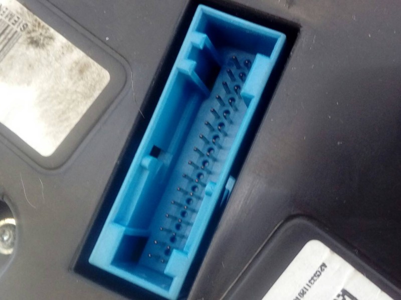 Recambio de cuadro instrumentos para seat ibiza sc (6j1) sport referencia OEM IAM 6J0920800L V0304109090820700349 E2-A1-43-6