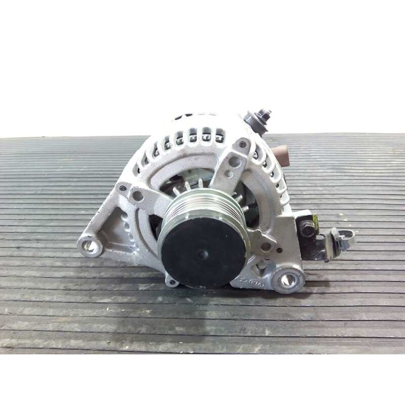 Recambio de alternador para kia sportage 1.7 crdi cat referencia OEM IAM MS1042118840 373002A700 P3-B5-22-3