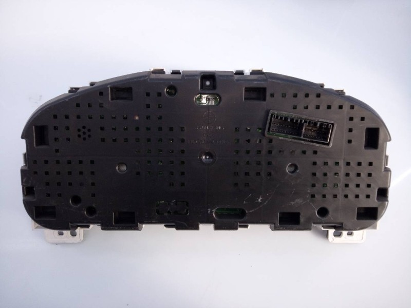 Recambio de cuadro instrumentos para ssangyong korando premium 4x2 referencia OEM IAM 8022034562  E3-A3-35-3