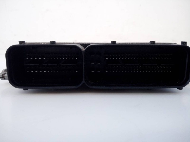 Recambio de centralita motor uce para seat toledo (kg3) reference referencia OEM IAM 03F906070HB 5WP44880 E2-A1-23-1