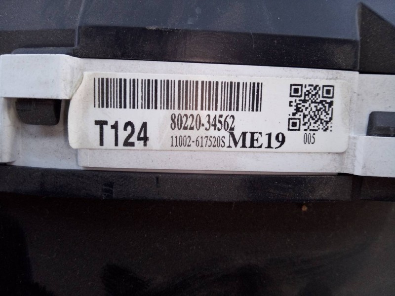 Recambio de cuadro instrumentos para ssangyong korando premium 4x2 referencia OEM IAM 8022034562  E3-A3-35-3