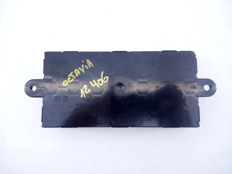 Recambio de modulo electronico para skoda octavia lim. (nx3) vrs referencia OEM IAM 5WA907727AK  E2-A1-30-3