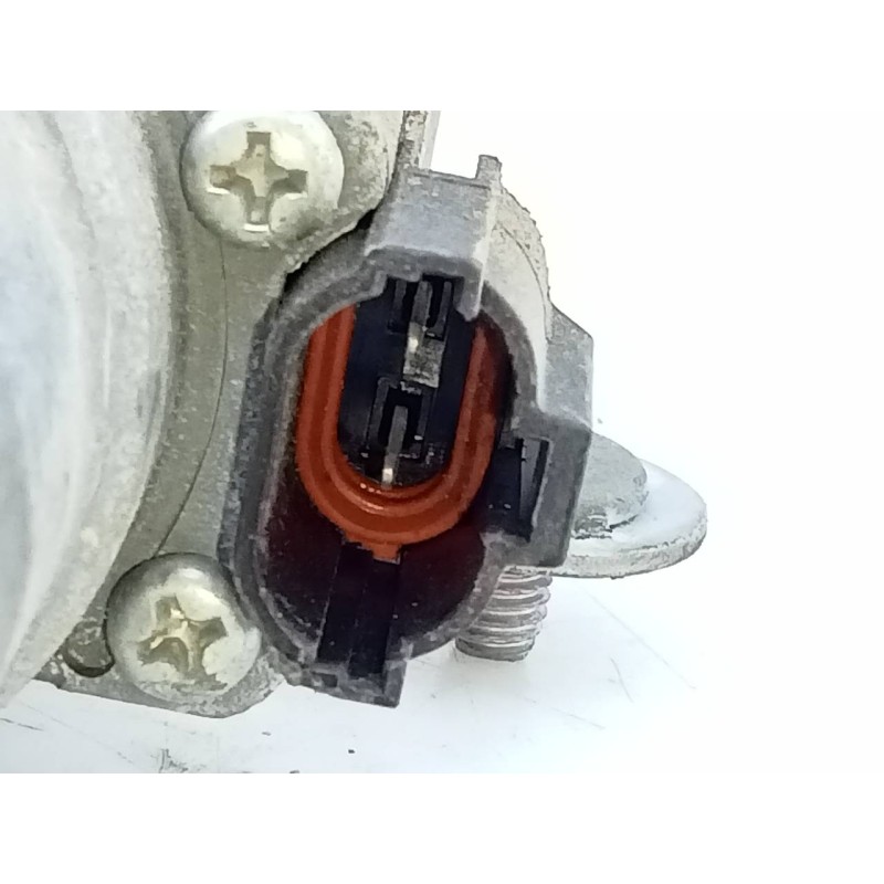 Recambio de elevalunas delantero derecho para ssangyong korando premium 4x2 referencia OEM IAM 98820CZ010  E1-B3-52-2