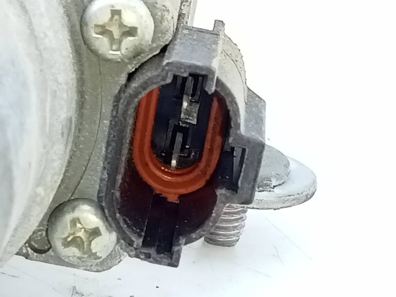 Recambio de elevalunas delantero derecho para ssangyong korando premium 4x2 referencia OEM IAM 98820CZ010  E1-B3-52-2