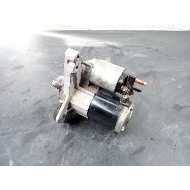 Recambio de motor arranque para dacia sandero stepway referencia OEM IAM 233000557R  P3-A7-29-3