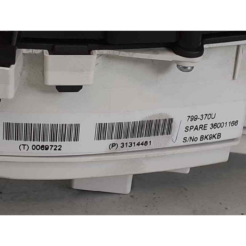 Recambio de cuadro instrumentos para volvo v40 momentum referencia OEM IAM 769167100U 31314481 E3-B5-3-1