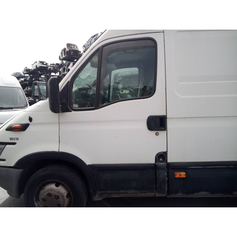 Recambio de puerta delantera izquierda para iveco daily caja abierta cabina doble 35 c... batalla 3450 referencia OEM IAM   