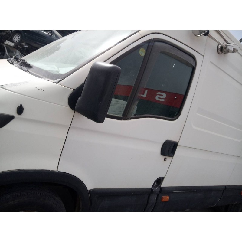 Recambio de puerta delantera izquierda para iveco daily caja abierta cabina doble 35 c... batalla 3450 referencia OEM IAM   