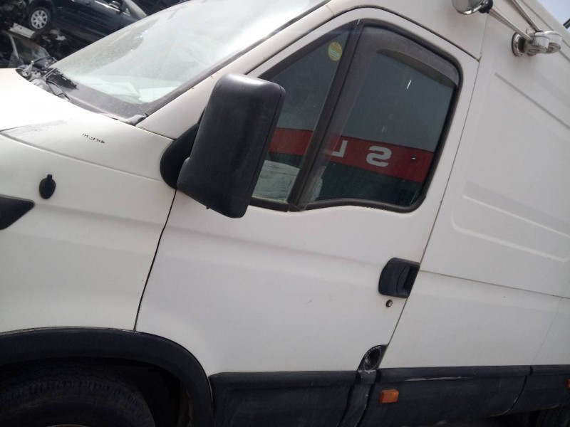 Recambio de puerta delantera izquierda para iveco daily caja abierta cabina doble 35 c... batalla 3450 referencia OEM IAM   