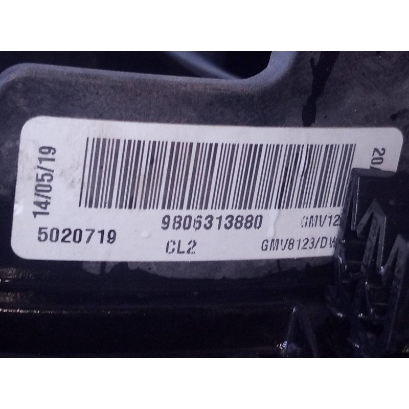Recambio de electroventilador para peugeot 5008 gt line referencia OEM IAM 9806313880  P2-B8-14