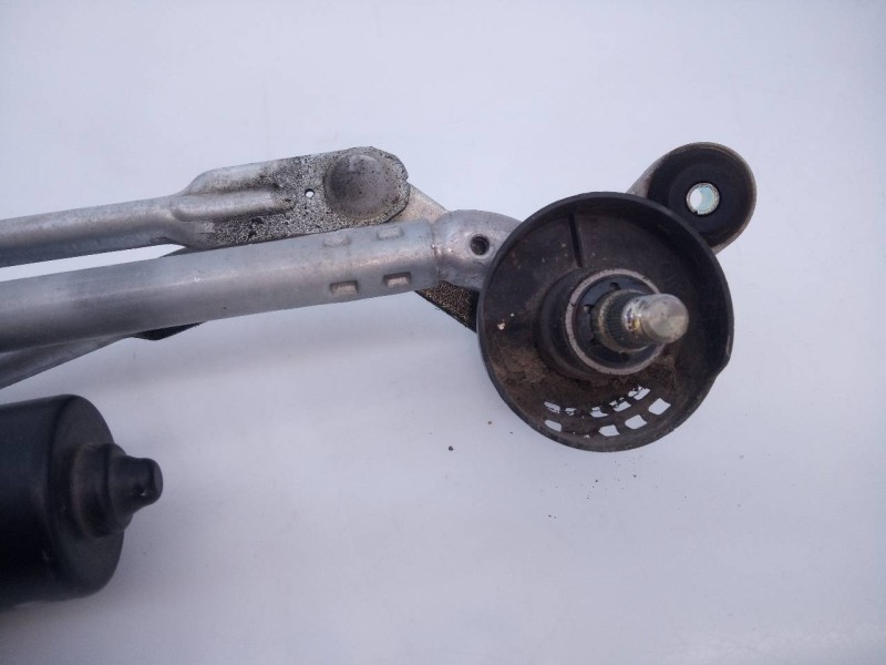 Recambio de motor limpia delantero para nissan qashqai (j11) acenta referencia OEM IAM 7408 17040543 E2-A4-15-2