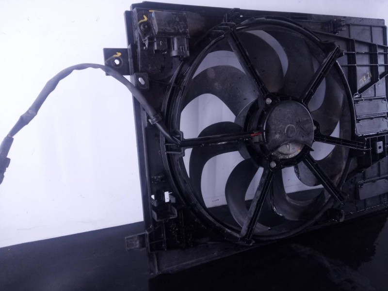 Recambio de electroventilador para peugeot 5008 gt line referencia OEM IAM 9806313880  P2-B8-14