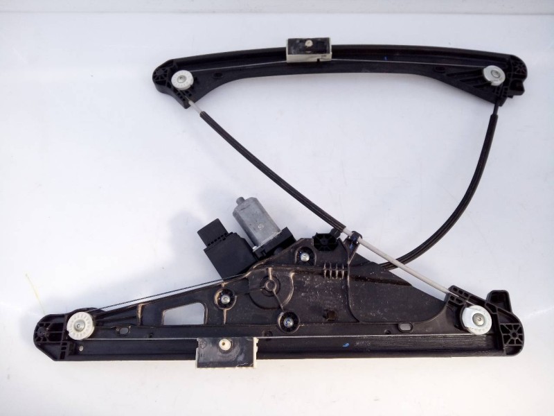 Recambio de elevalunas delantero derecho para peugeot 5008 gt line referencia OEM IAM 9829482280  E1-A4-40-1