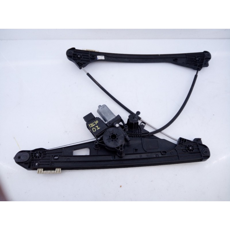 Recambio de elevalunas delantero izquierdo para peugeot 5008 gt line referencia OEM IAM M37329068  E1-A4-44-2