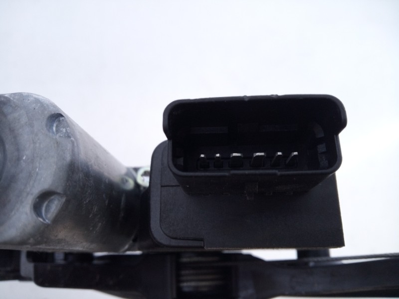 Recambio de elevalunas delantero izquierdo para peugeot 5008 gt line referencia OEM IAM M37329068  E1-A4-44-2