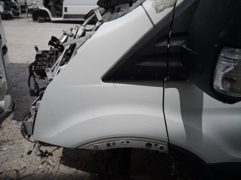 Recambio de aleta delantera izquierda para ford transit (tts) kombi 310 l3 basis referencia OEM IAM   