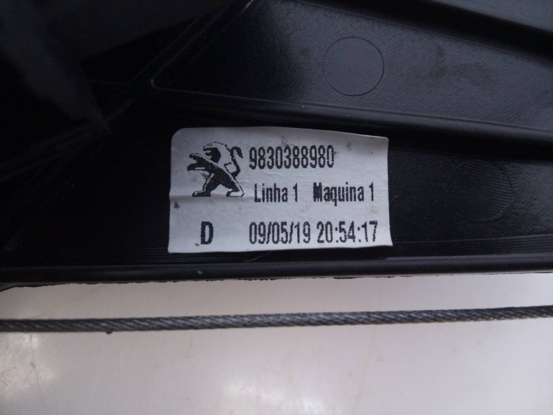 Recambio de elevalunas trasero derecho para peugeot 5008 gt line referencia OEM IAM 9830388980  E1-A4-40-2