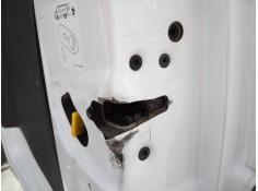 CERRADURA MALETERO / PORTON 