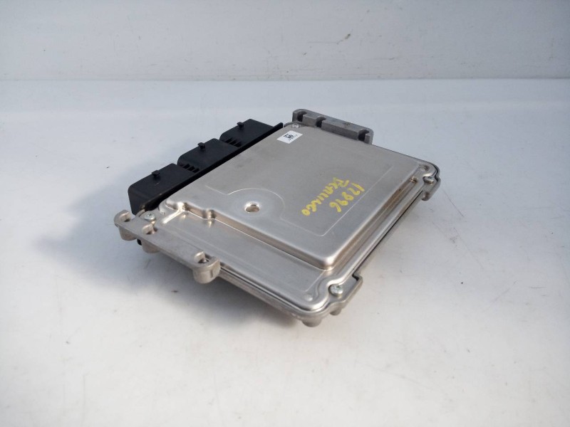 Recambio de centralita motor uce para citroën berlingo cuadro confort referencia OEM IAM 9805947380 0281019817 E3-B2-30-2