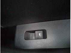 MANDO ELEVALUNAS DELANTERO DERECHO 