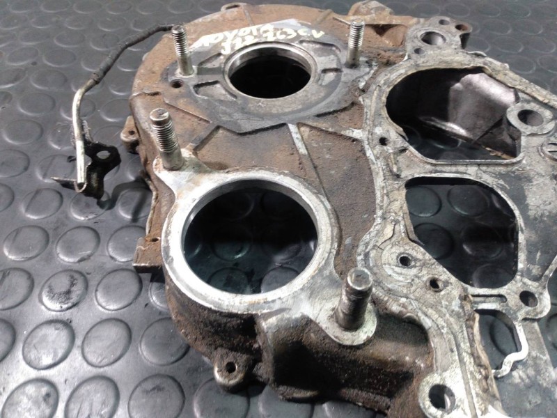 Recambio de tapa distribucion para toyota land cruiser (j12) 3.0 turbodiesel referencia OEM IAM   P1-B3-11