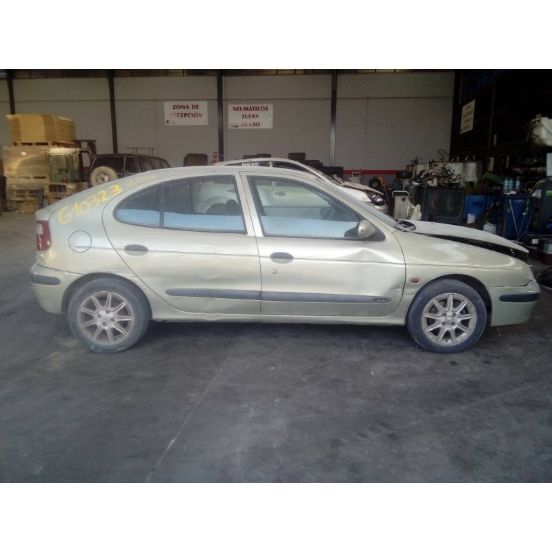 renault megane i fase 2 berlina (ba0) del año 2000