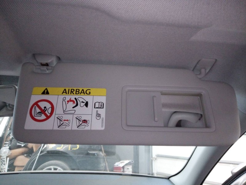 Recambio de parasol derecho para seat toledo (kg3) reference referencia OEM IAM   