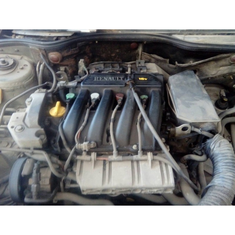 renault megane i fase 2 berlina (ba0) del año 2000