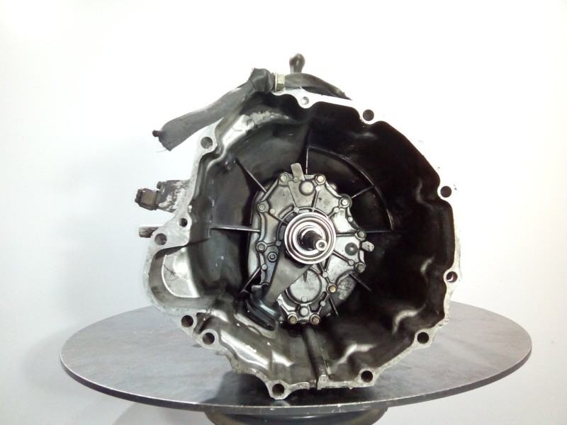 Recambio de caja cambios para nissan navara pick-up (d40m) doble cab le 4x4 referencia OEM IAM EA301  M1-B4-55