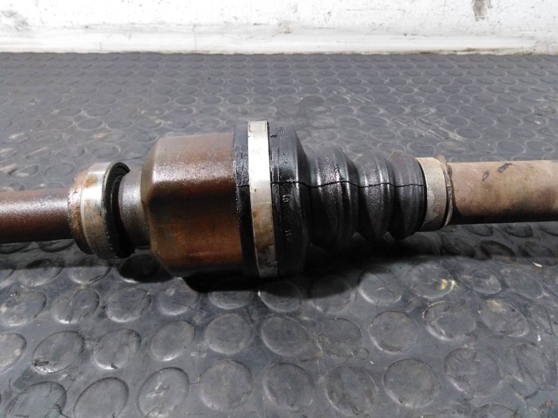 Recambio de transmision delantera izquierda para citroën c4 lim. collection referencia OEM IAM   P1-B6-28