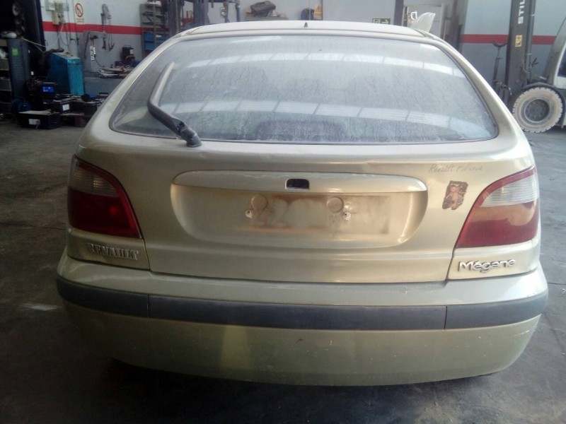 renault megane i fase 2 berlina (ba0) del año 2000