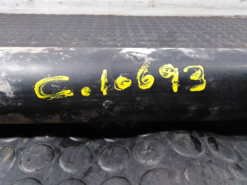 Recambio de transmision central delantera para mitsubishi galloper (hyundai) 2.5 td (3-ptas.) referencia OEM IAM   P1-B6-28