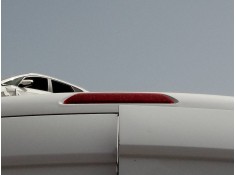 LUZ CENTRAL DE FRENO 