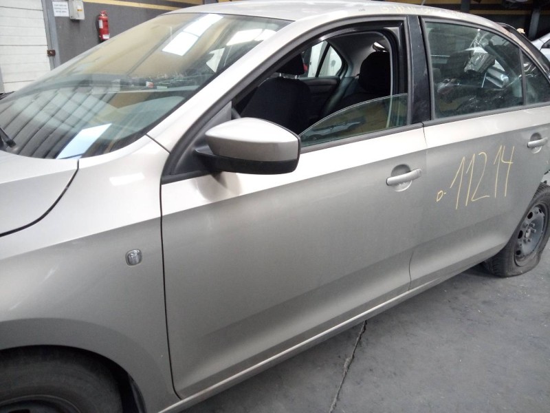 Recambio de puerta delantera izquierda para seat toledo (kg3) reference referencia OEM IAM   