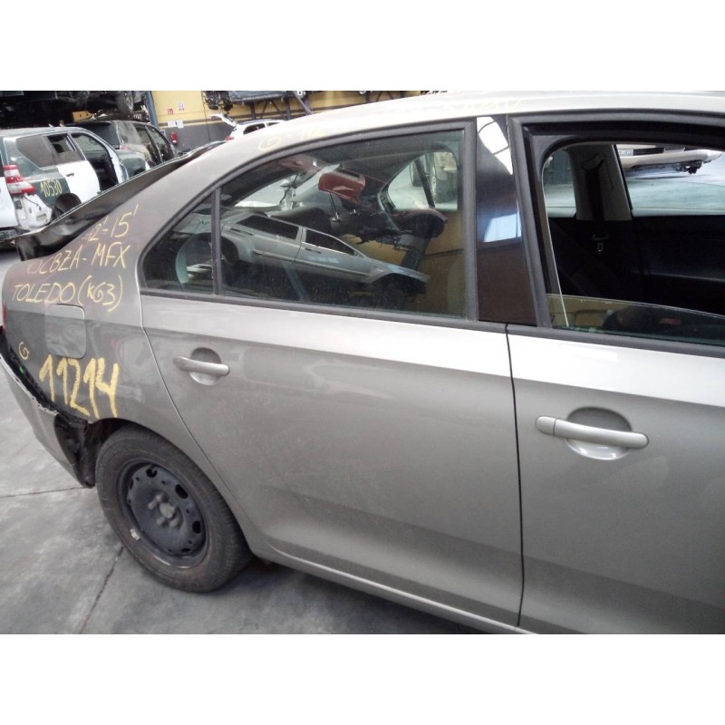 Recambio de puerta trasera derecha para seat toledo (kg3) reference referencia OEM IAM   
