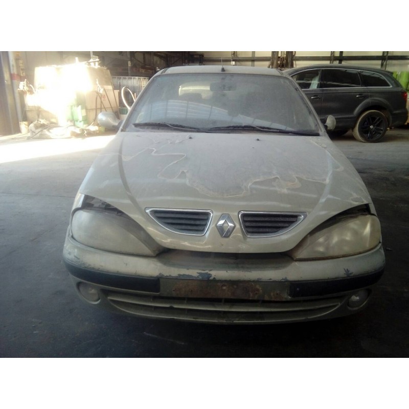 renault megane i fase 2 berlina (ba0) del año 2000