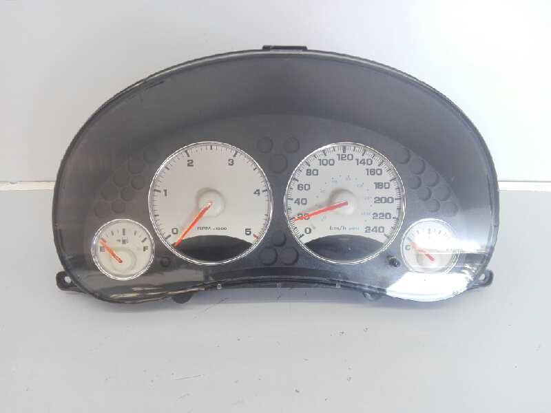 Recambio de cuadro instrumentos para chrysler jeep cherokee (kj) 2.5 crd sport referencia OEM IAM P56010587AE 04832731AC E3-B6-2