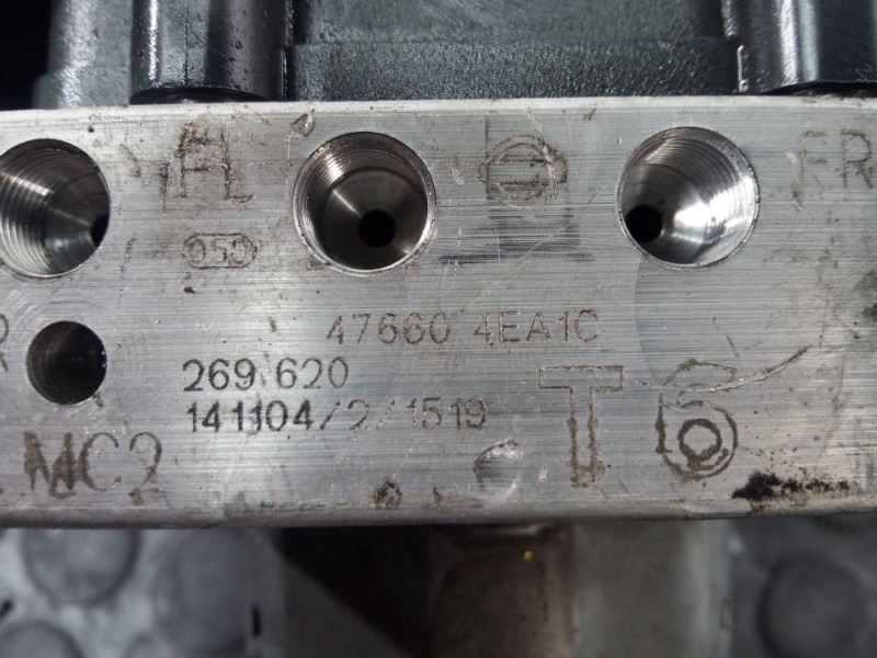 Recambio de abs para nissan qashqai (j11) acenta referencia OEM IAM 476604EA1C  P3-A8-22-5