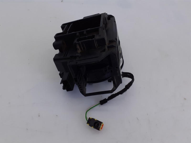 Recambio de anillo airbag para jaguar xe pure referencia OEM IAM FBYDA FK7214A664AA E3-B3-9-3