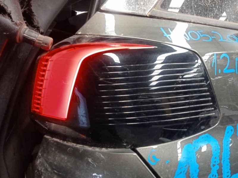 Recambio de piloto trasero derecho para peugeot 5008 gt line referencia OEM IAM   