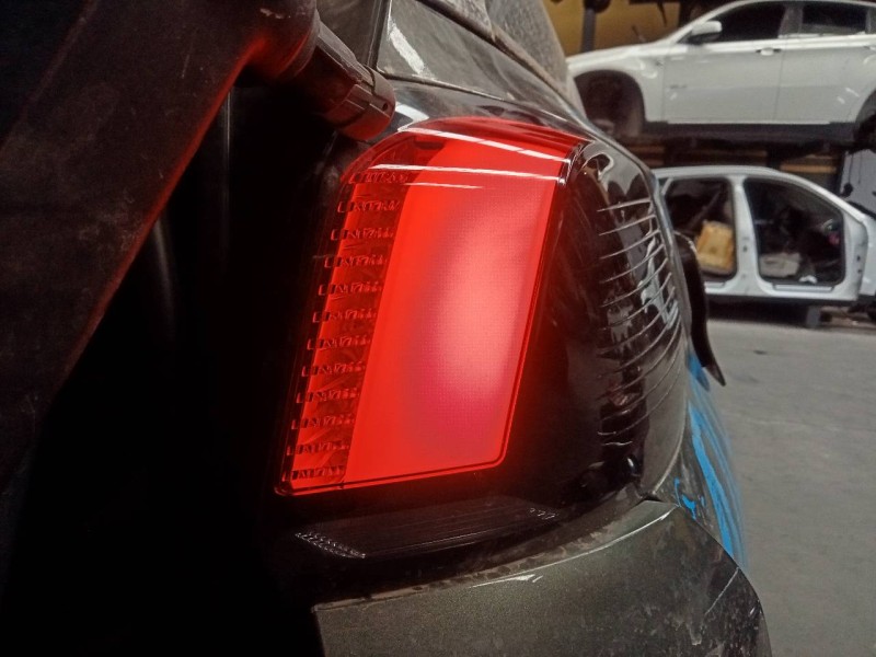 Recambio de piloto trasero derecho para peugeot 5008 gt line referencia OEM IAM   