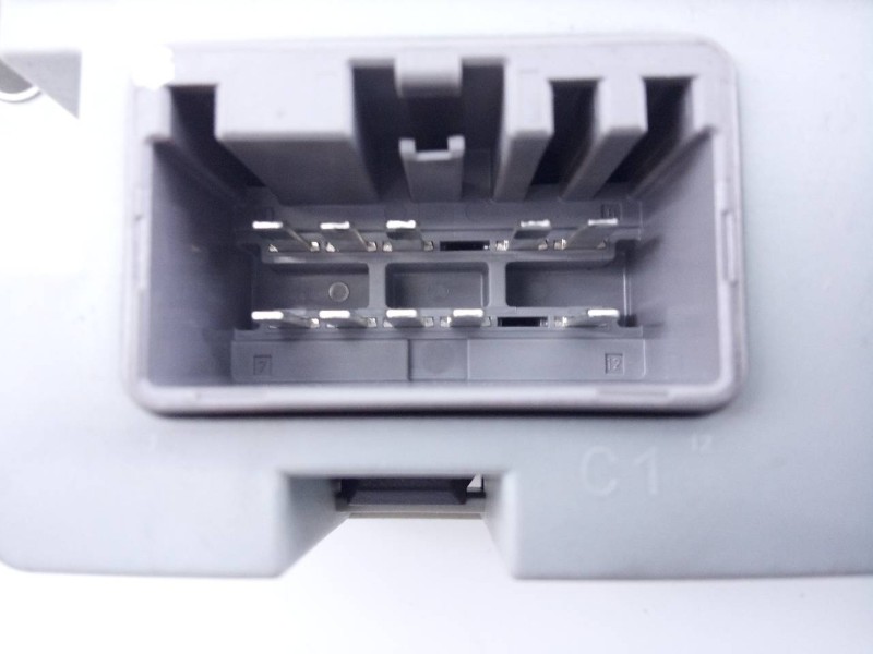 Recambio de caja reles / fusibles para jaguar xe pure referencia OEM IAM 73707520 1505141004 E3-B3-53-1